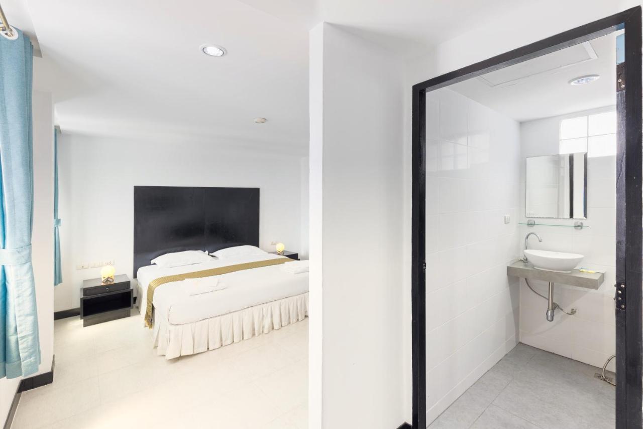 Noble House Hotell Phuket Eksteriør bilde