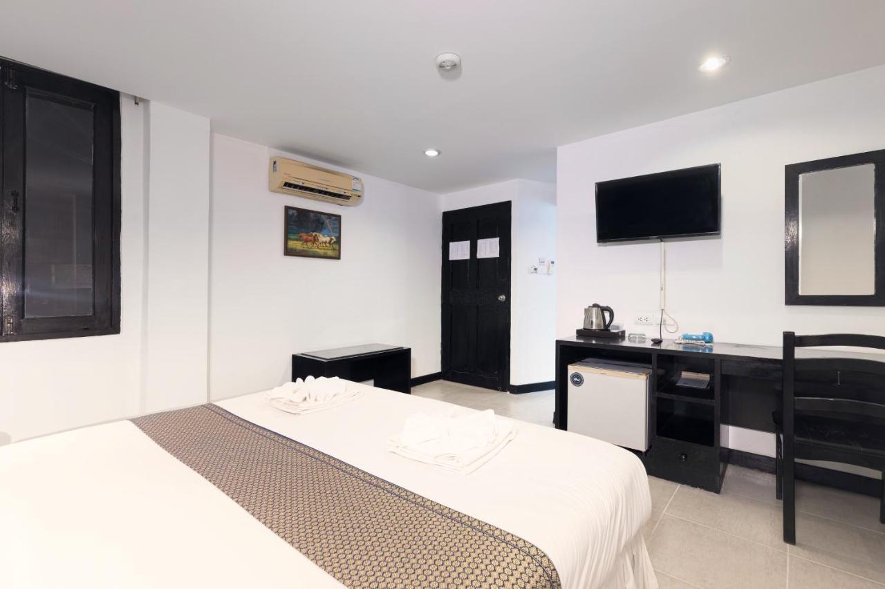 Noble House Hotell Phuket Rom bilde