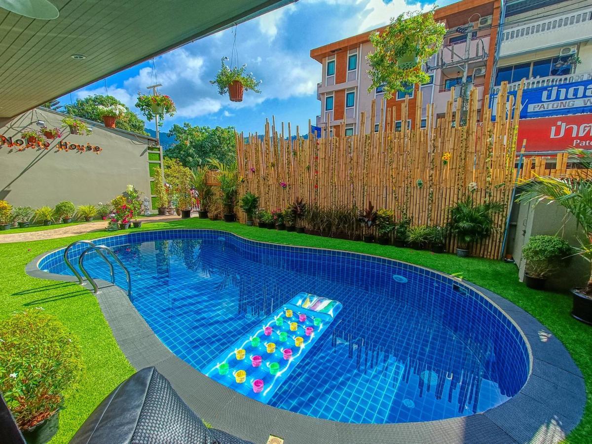 Noble House Hotell Phuket Eksteriør bilde