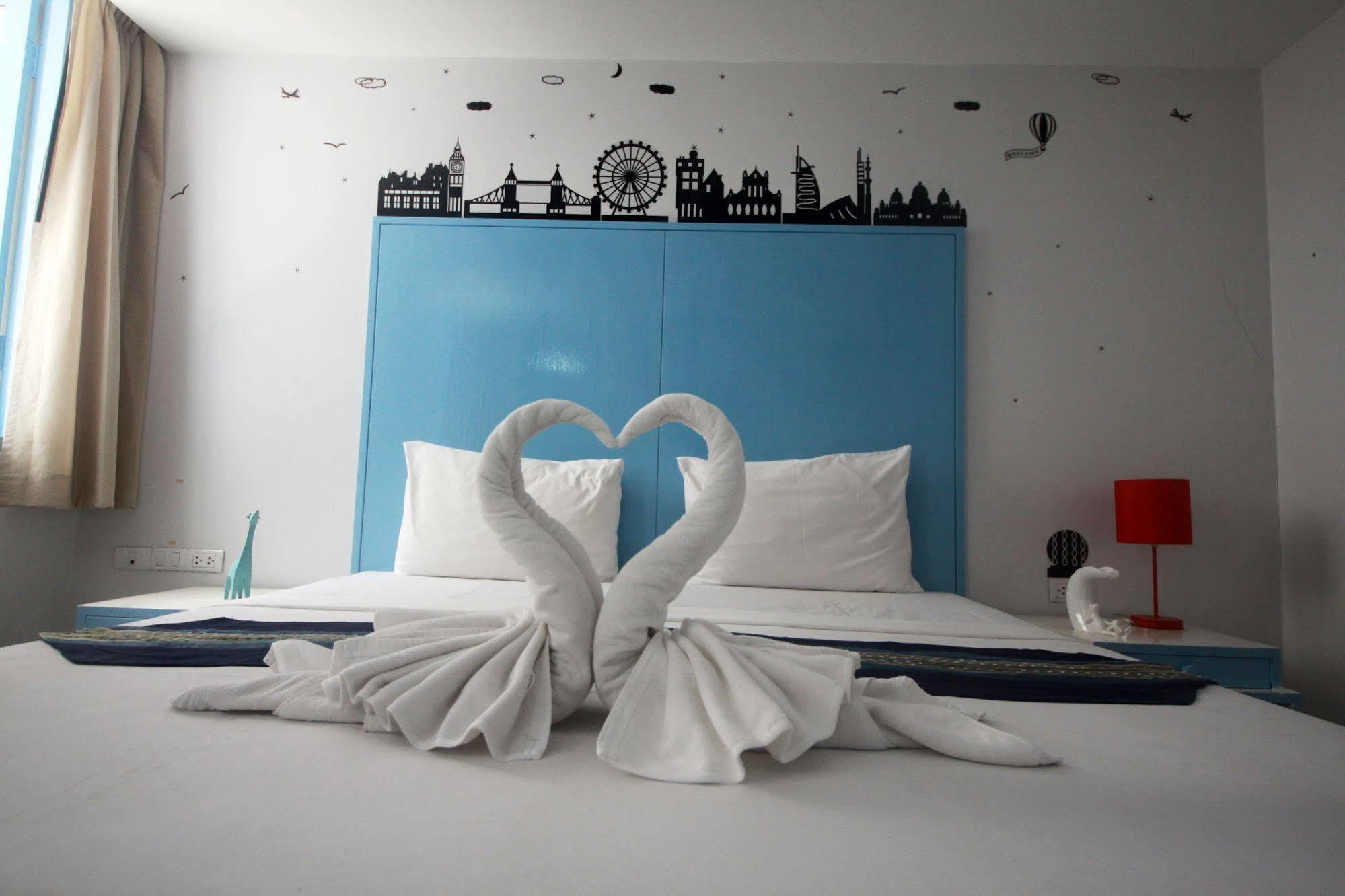 Noble House Hotell Phuket Eksteriør bilde